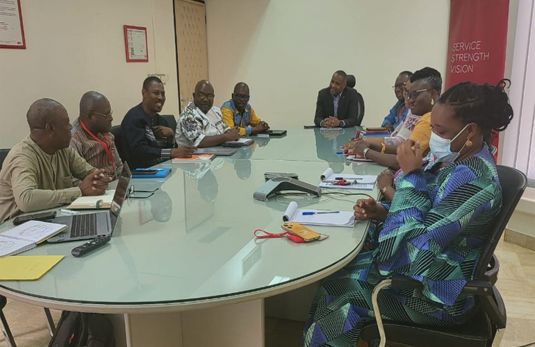 Bonjour tout le monde !